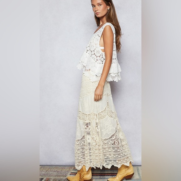 POL One Size Natural Maxi Skirt Cotton Lace Tiered Design Boho Beach - Picture 3 of 3